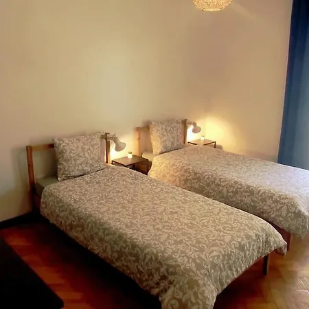 Gulbenkian 39 アパート